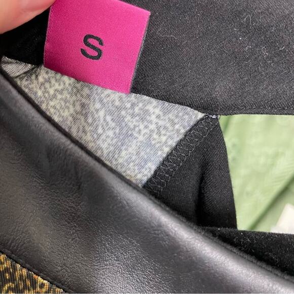 Save the Queen Patterned Long Sleeve Dress S - Picture 4 of 8